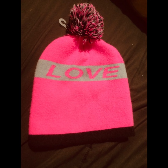 Pink color with black beanie with L-O_V-E - Picture 1 of 6